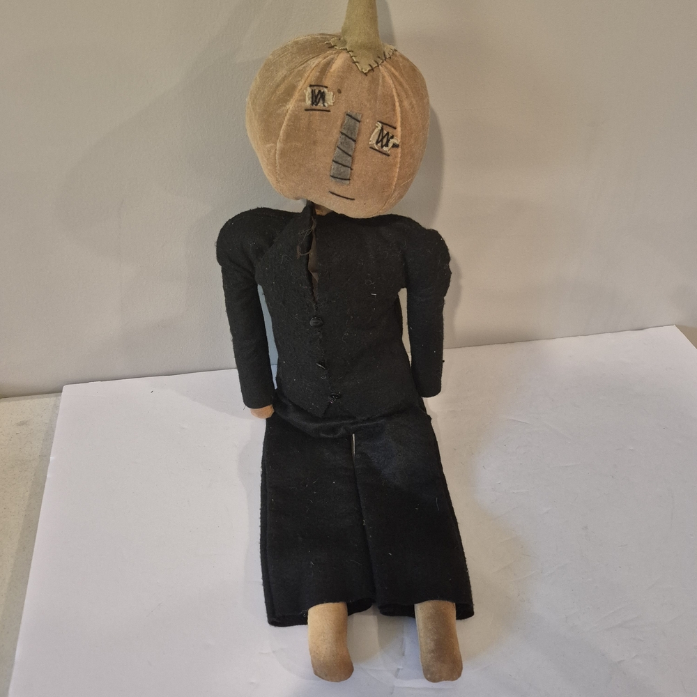 Primitive Fall Pumpkin Man Halloween  Artist Handmade Vintage 21"